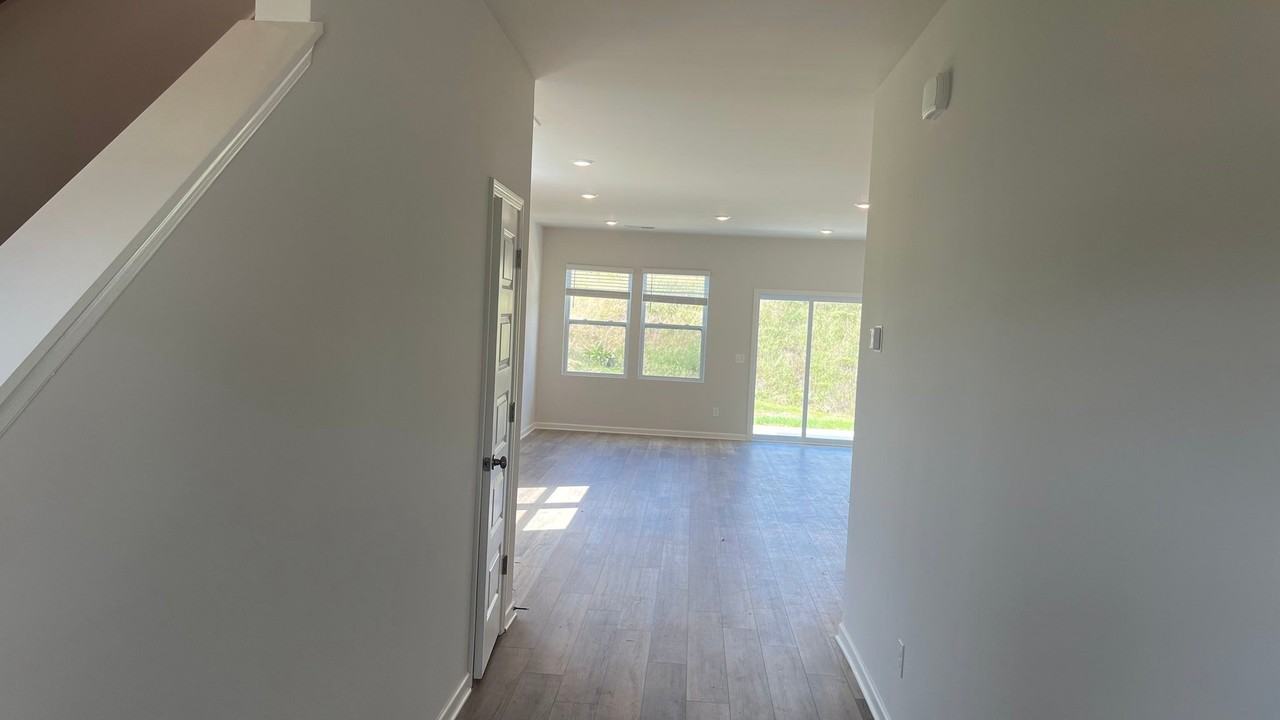 3015 Drumwright Way - Photo 3 of 13