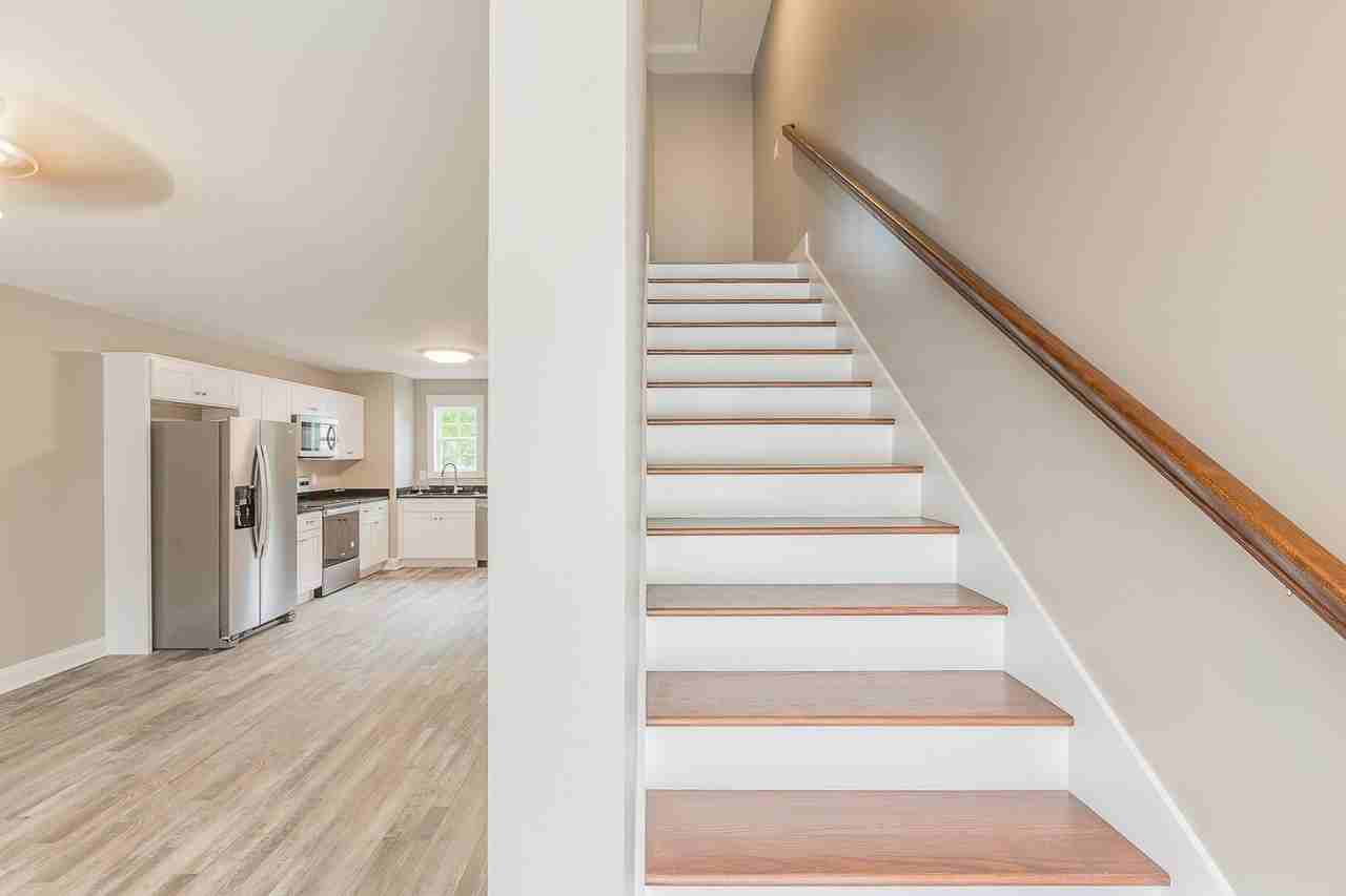 110 Wildwood Rd Ne #B - Photo 7 of 20