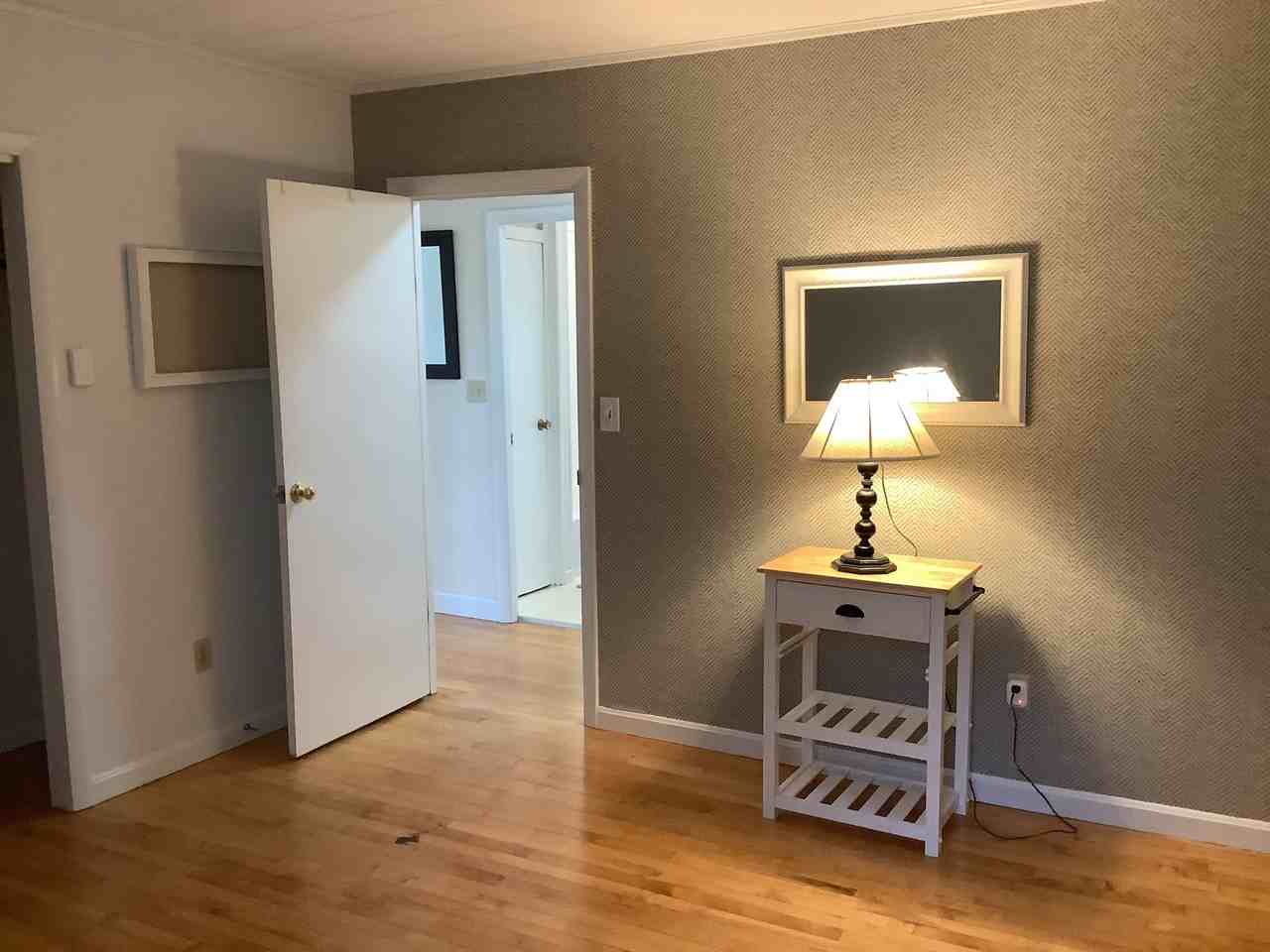 207 Andover St - Photo 7 of 12