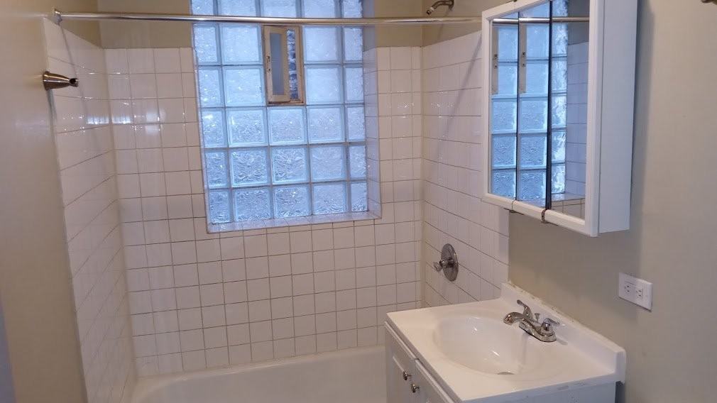 6943 S Indiana Ave #2 - Photo 4 of 13