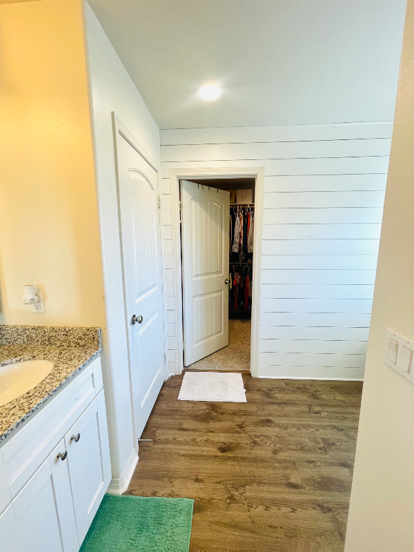 5615 Garibaldi Way - Photo 7 of 14