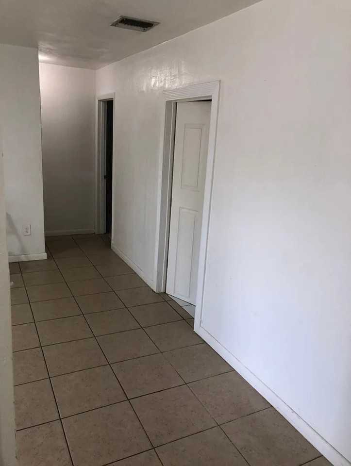 11413 Sw 150th Dr - Photo 5 of 7