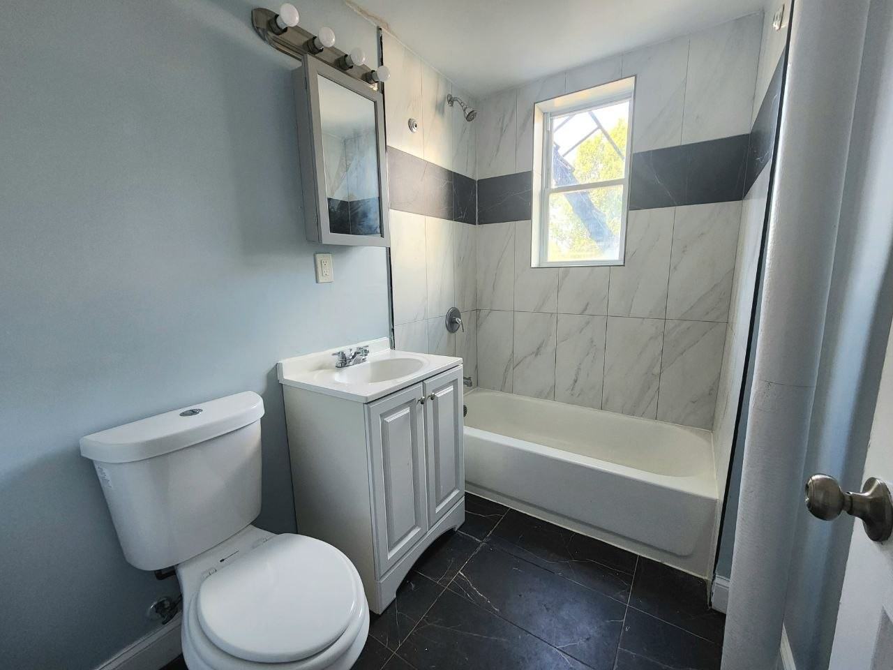 6 N 21st St #23 - Photo 4 of 5