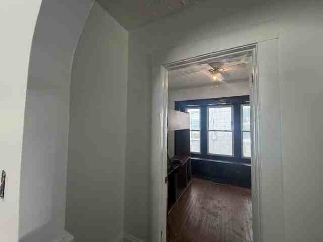 2049 W 81st St - Photo 6 of 12