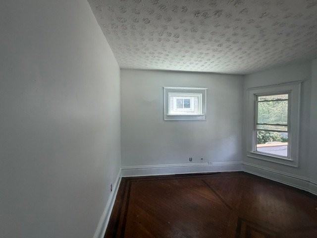 2049 W 81st St - Photo 5 of 18