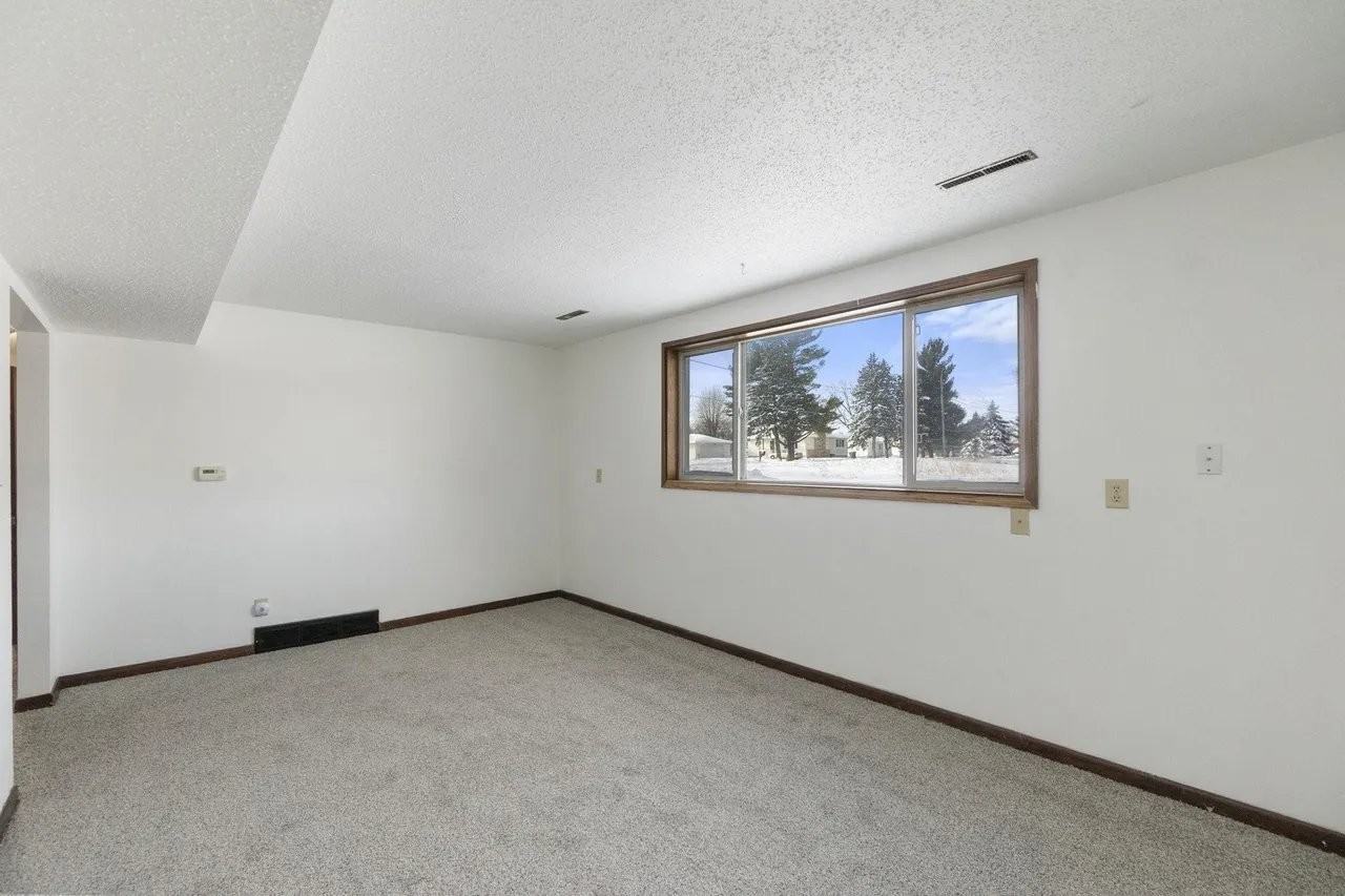 608 Martin Rd #610 - Photo 3 of 10
