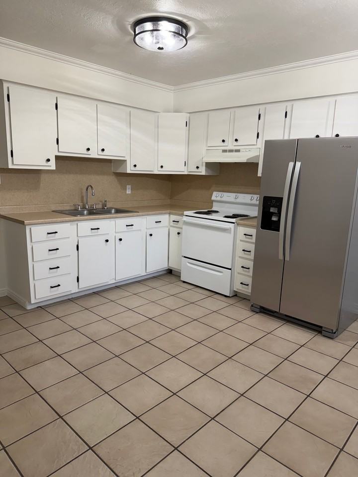 251 Wn #2 - Photo 2 of 13