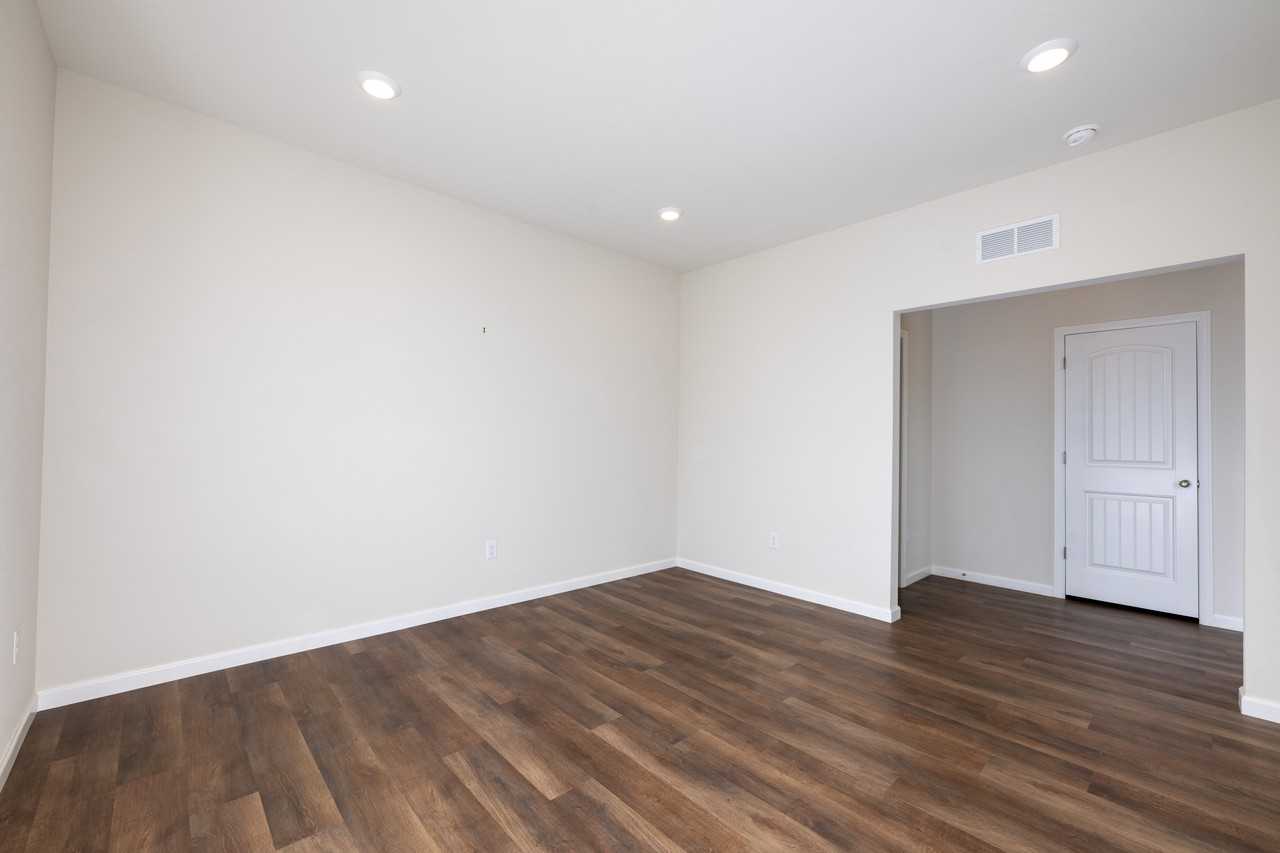 12406 E 102nd Ave #NA - Photo 6 of 30