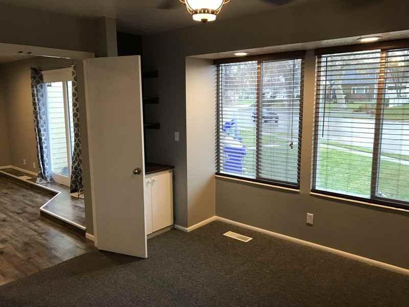 1476 S Main St #1 - Photo 6 of 29