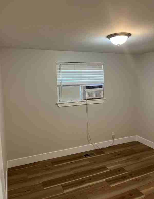 422 E Emerson Ave #3 - Photo 6 of 7