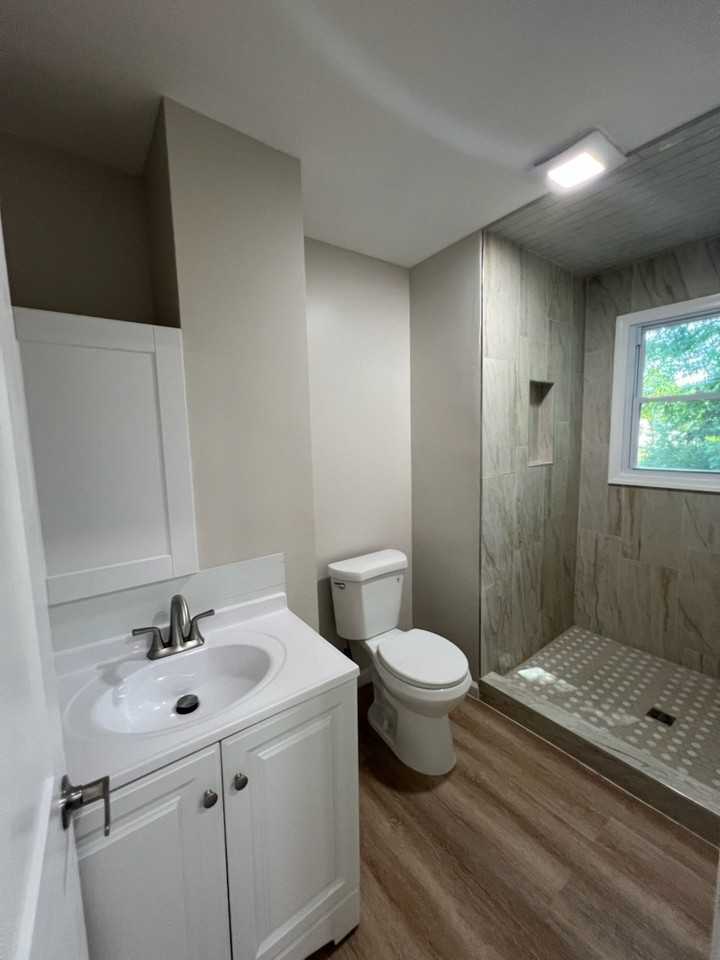 24 Cedar St - Photo 2 of 3