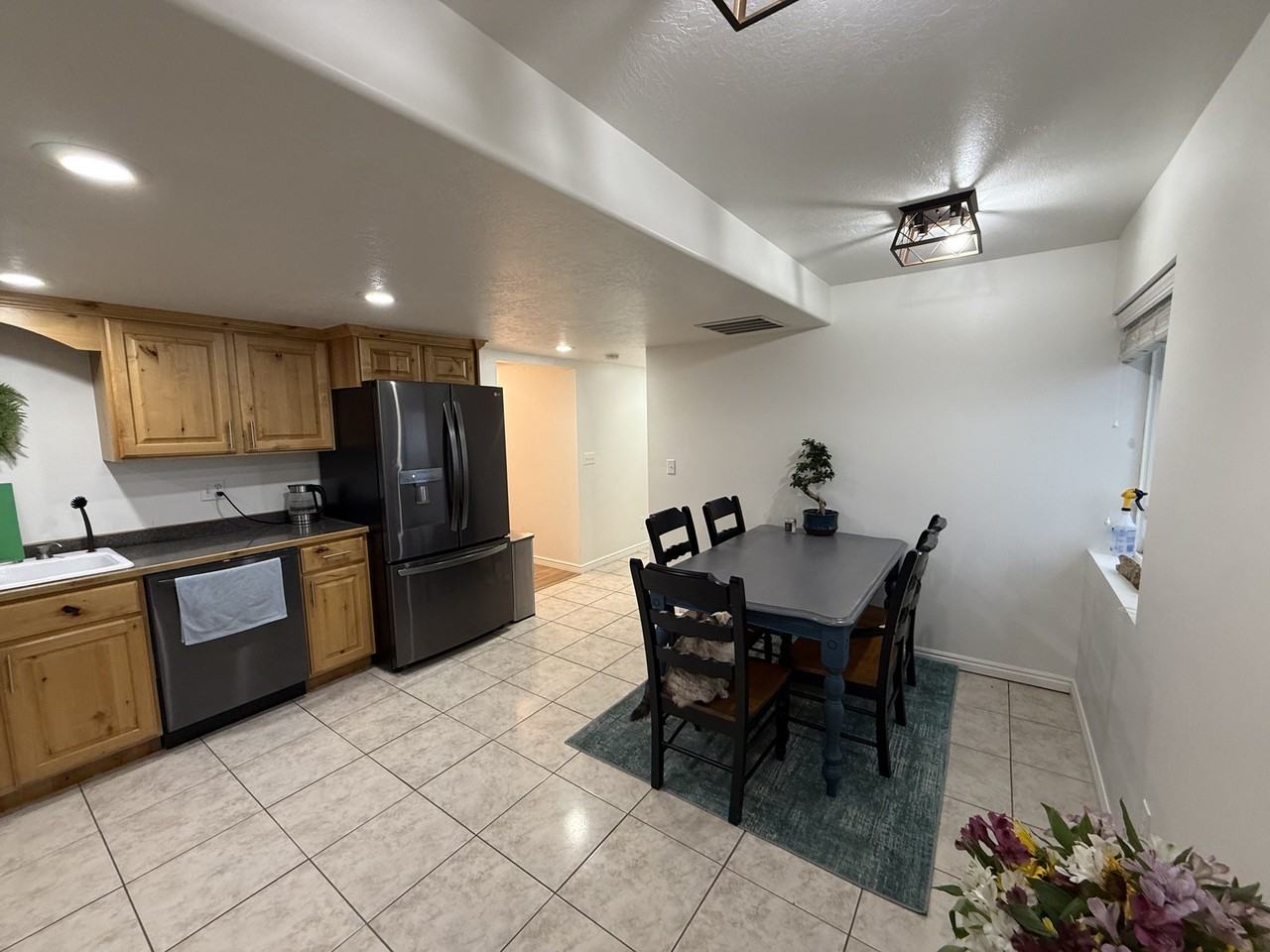 649 E Cedar Hollow Rd #A - Photo 7 of 9