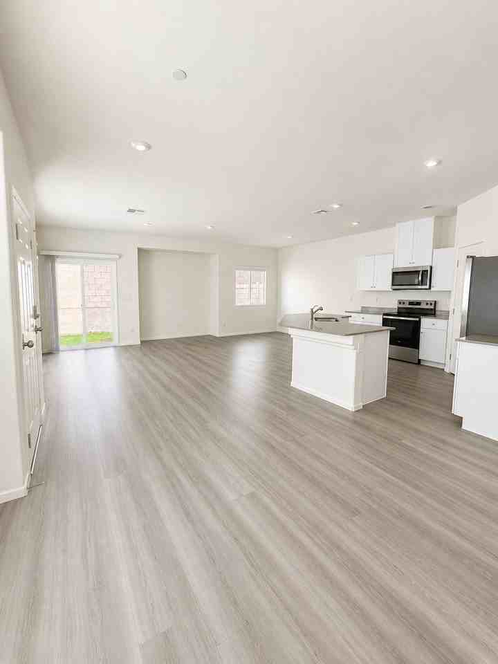 7875 Pandora Sky St #3 - Photo 2 of 17