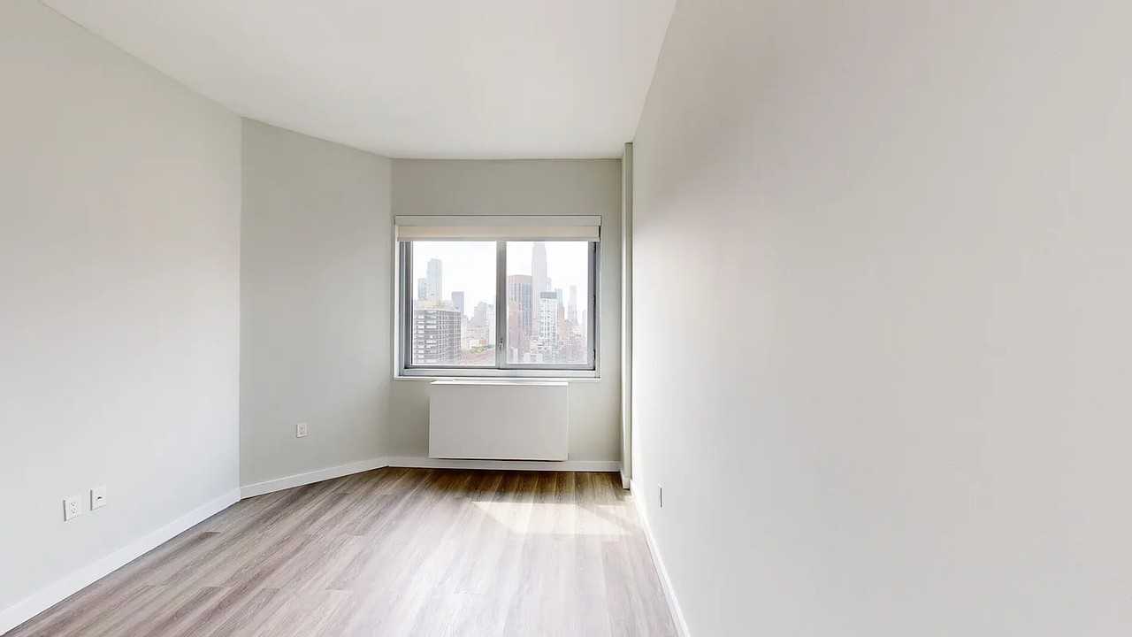 East 34th Street #12G - Photo 3 of 5