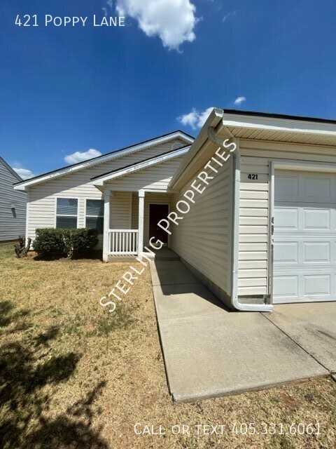421 Poppy Ln - Photo 2 of 26
