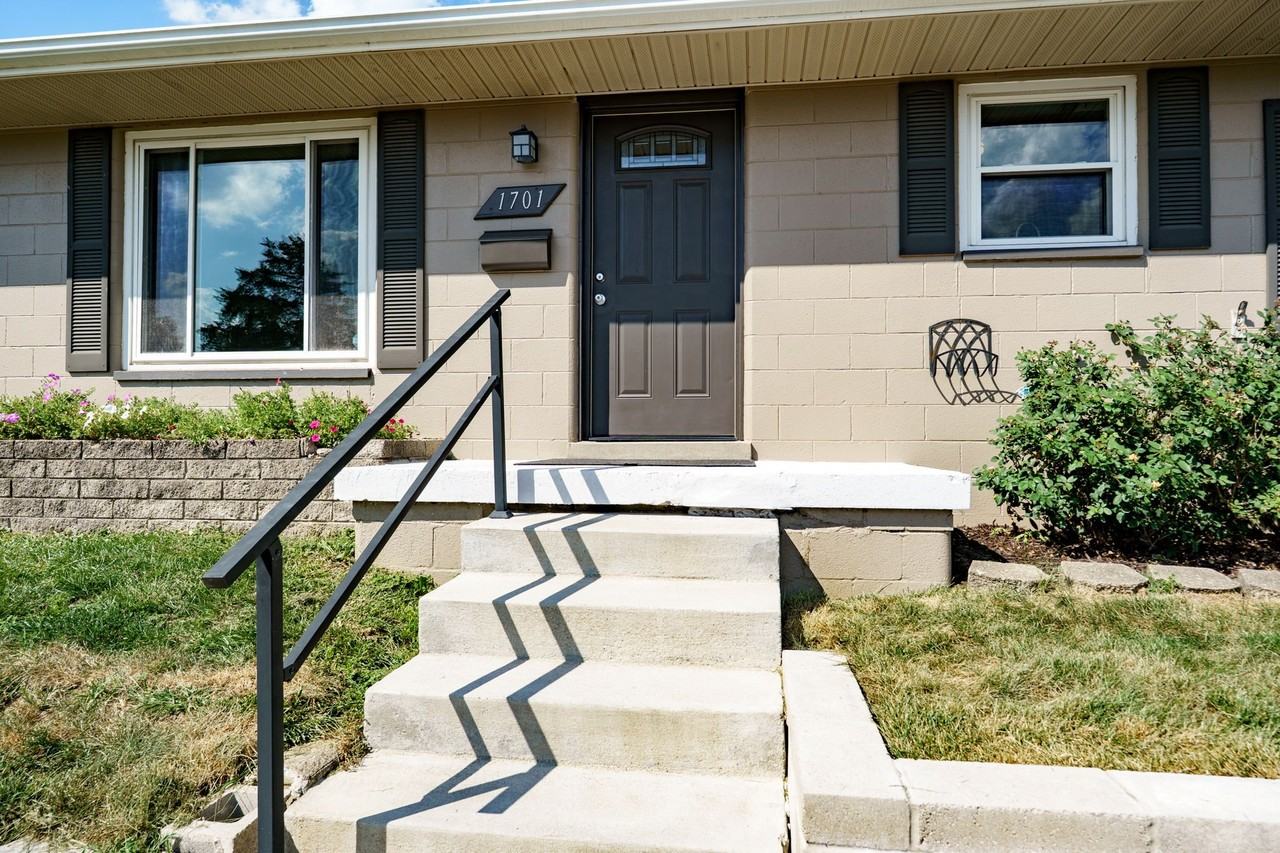 1701 Briedweng Ave - Photo 2 of 18