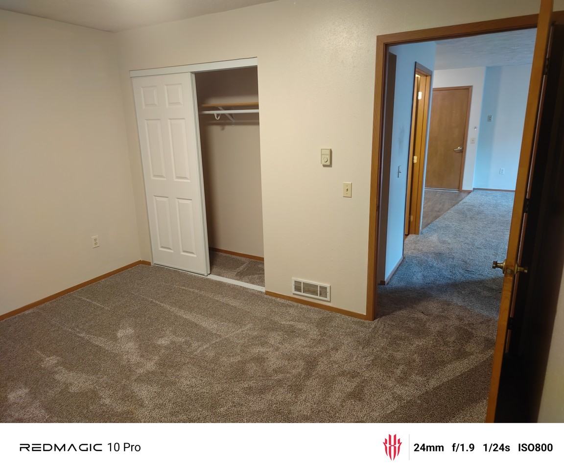 101 4th St #101 - Photo 5 of 11