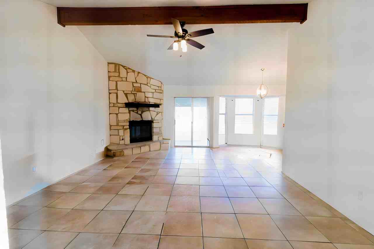 1606 Gatlinburg Dr - Photo 3 of 30