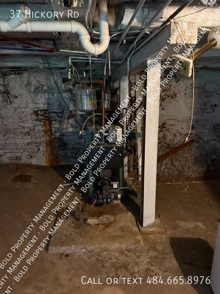 37 Hickory Rd - Photo 5 of 16