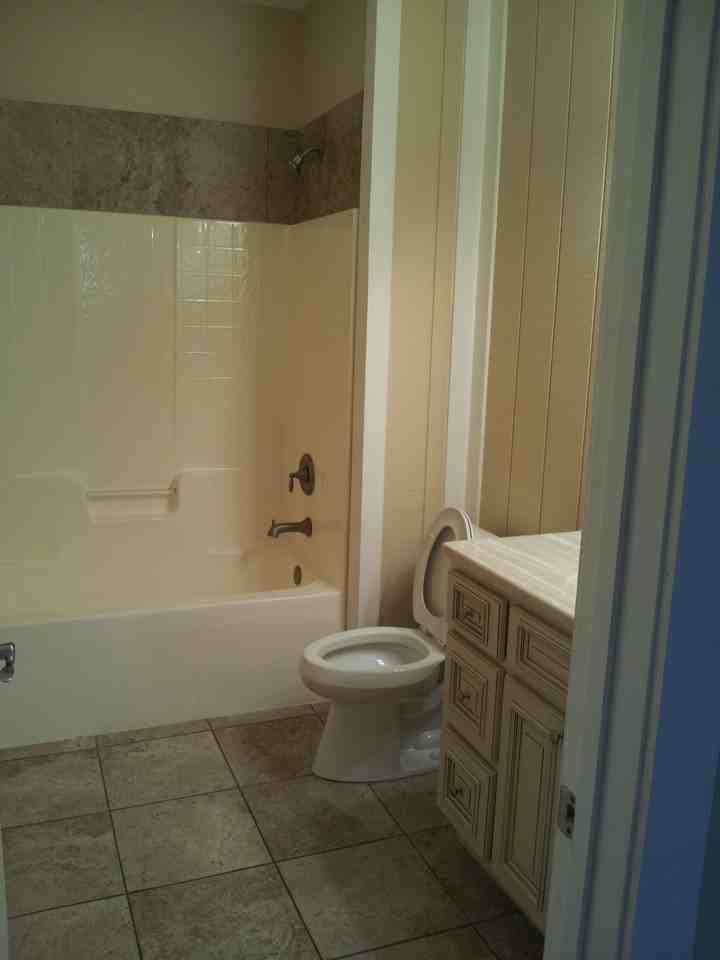 405 S Mcrae St - Photo 7 of 12