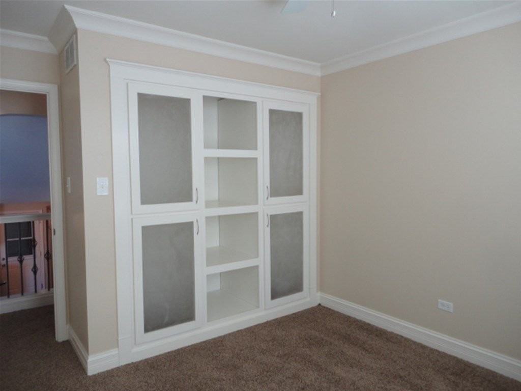 1811 Mandan Village Dr - Photo 3 of 12
