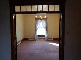featured image of 521 W 10th St