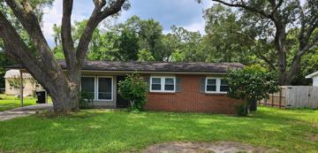 featured image of 6011 Audubon Dr