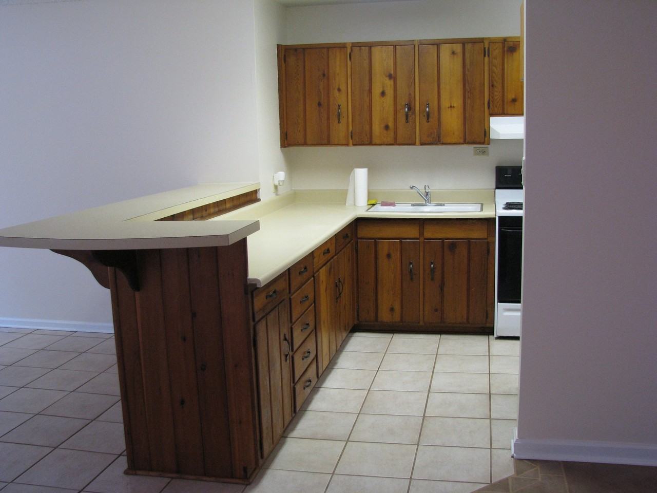 6011 Audubon Dr - Photo 5 of 8