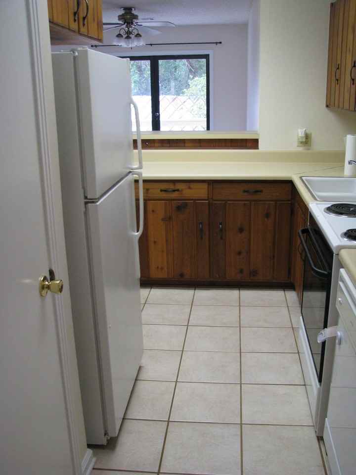 6011 Audubon Dr - Photo 6 of 8