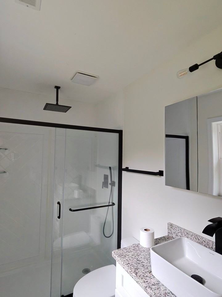 410 Pennsylvania Ave - Photo 5 of 13