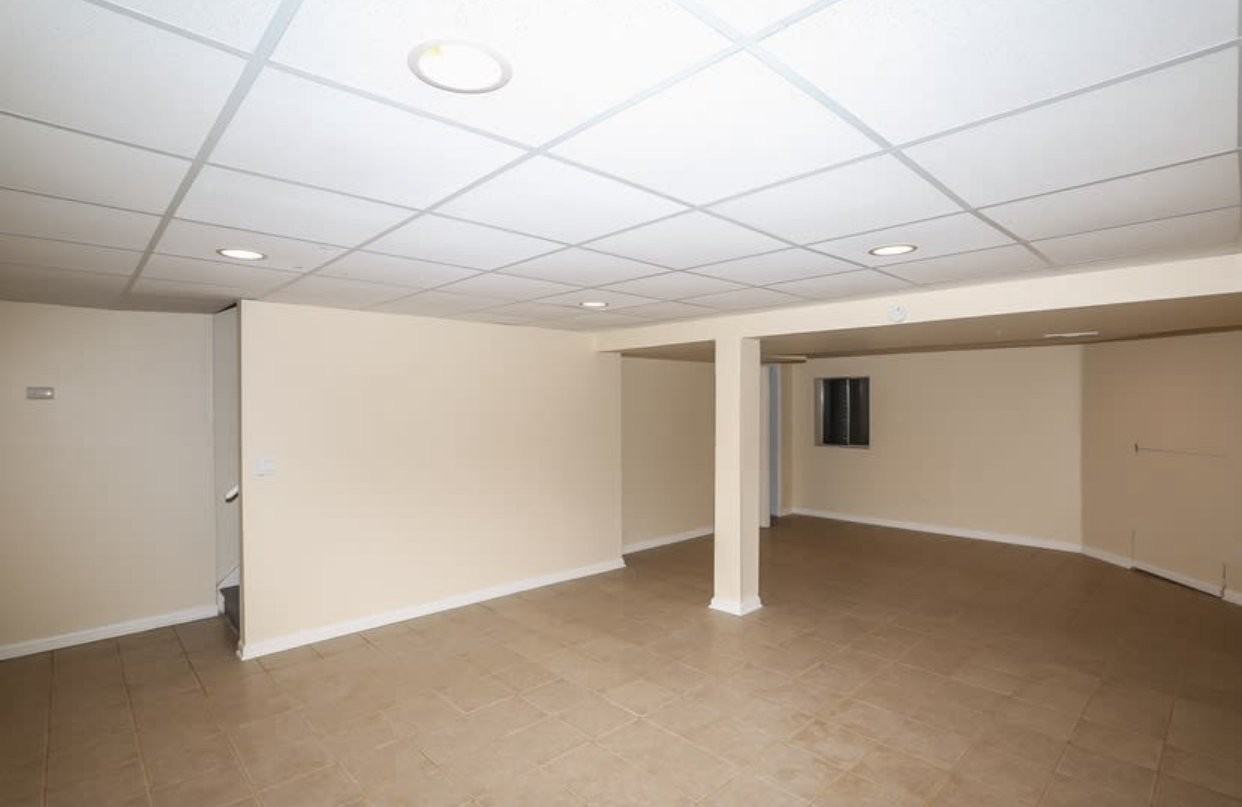 1225 Sebring Cir #3 - Photo 5 of 10