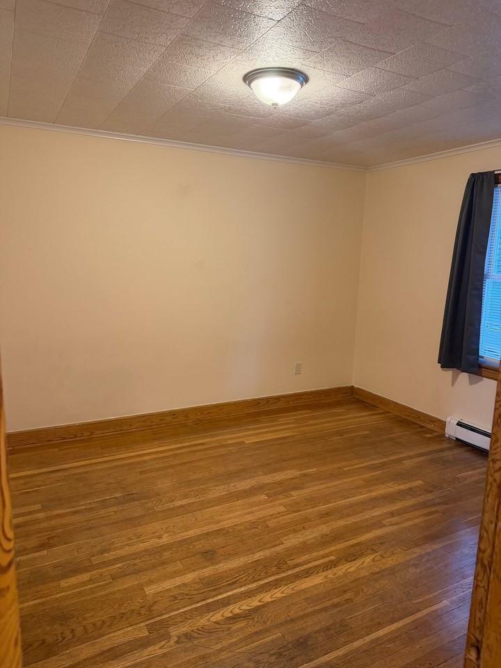 19 Cook St #1 - Photo 4 of 16