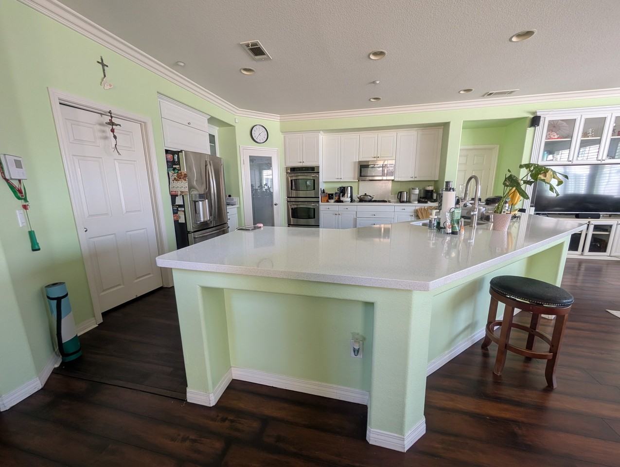 1875 Furlow Dr - Photo 6 of 15