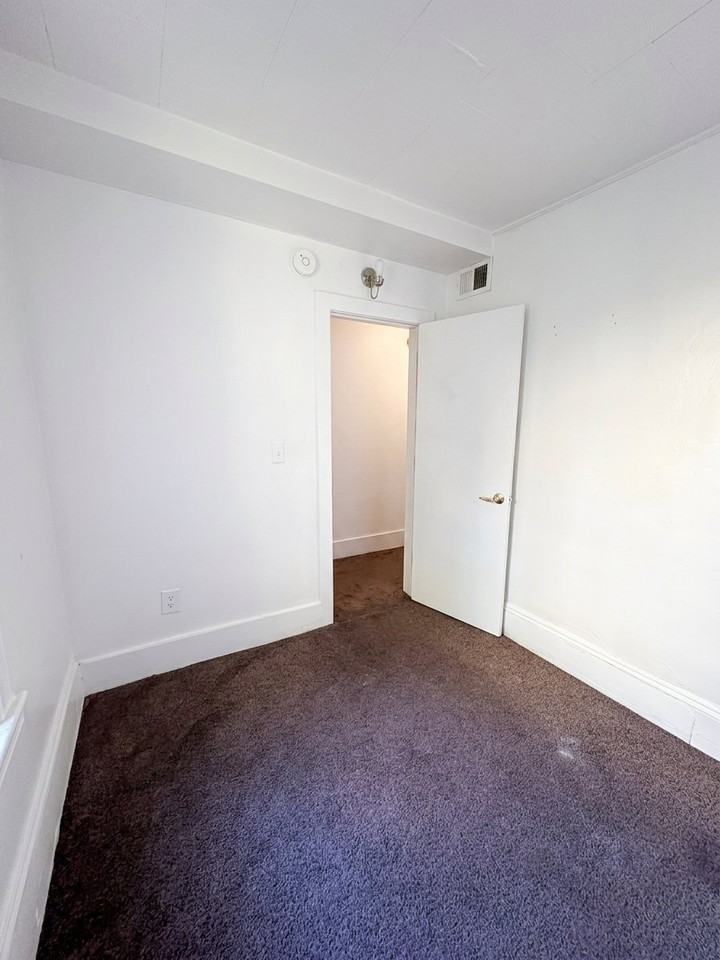27 Clark St #2 - Photo 5 of 14