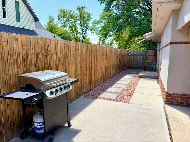 2515 W 39th Ave - Photo 3 of 17