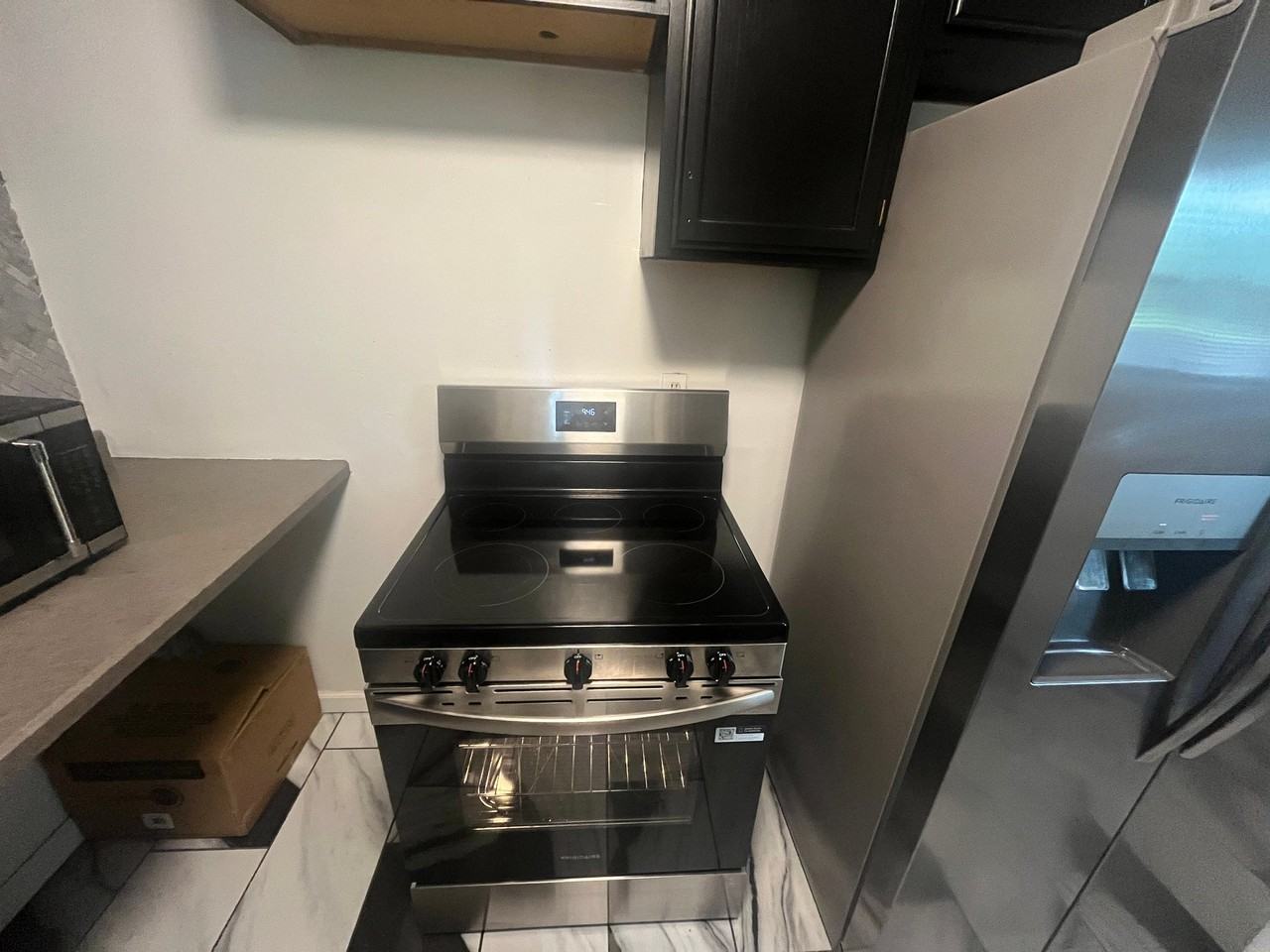 2406 Wythe Ct - Photo 4 of 16