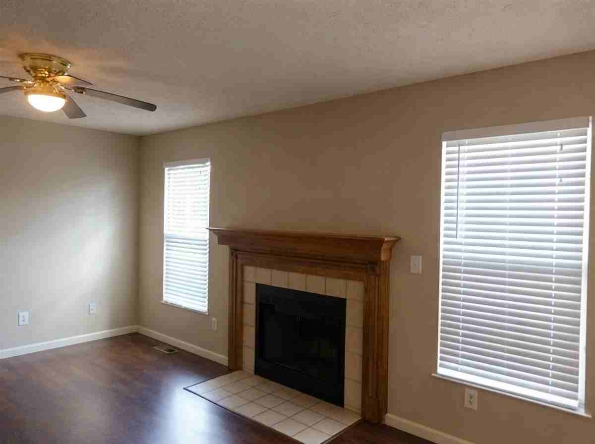 13861 Carlstead Dr - Photo 3 of 14
