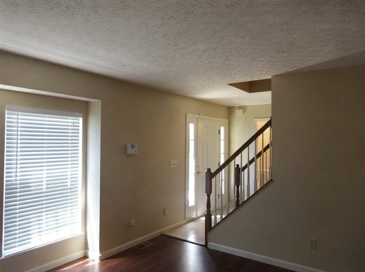 13861 Carlstead Dr - Photo 4 of 14