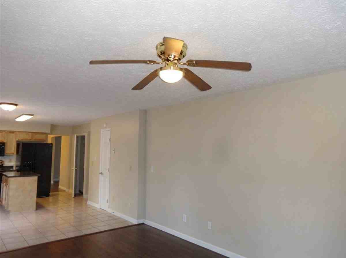 13861 Carlstead Dr - Photo 7 of 14