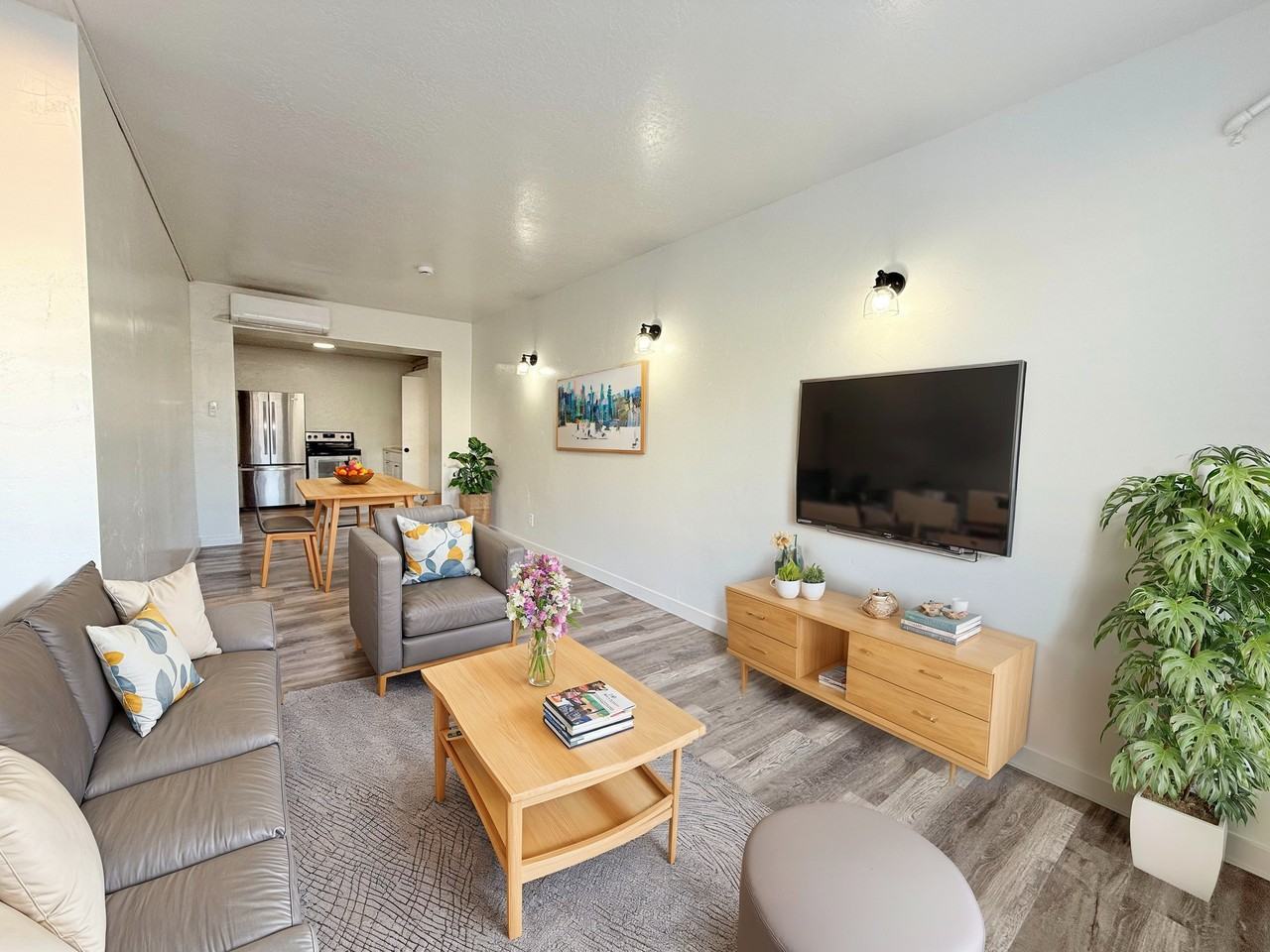 12 E Center St #10