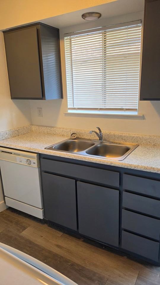 4263 N Bengston Ave #201 - Photo 5 of 10
