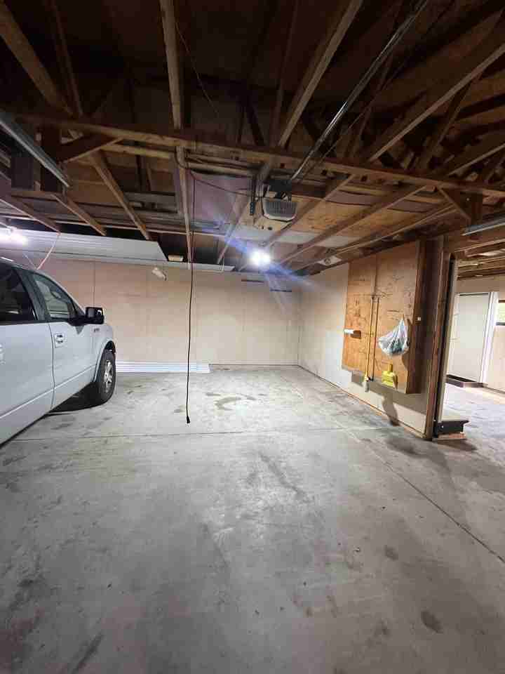 720 2nd St N - Photo 6 of 20