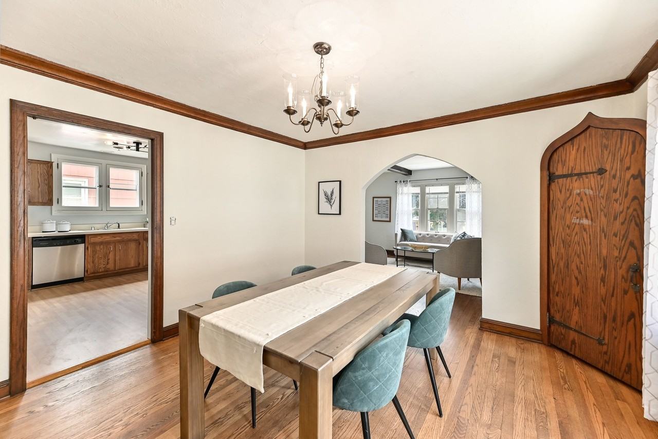 3866 N Morris Blvd - Photo 2 of 13