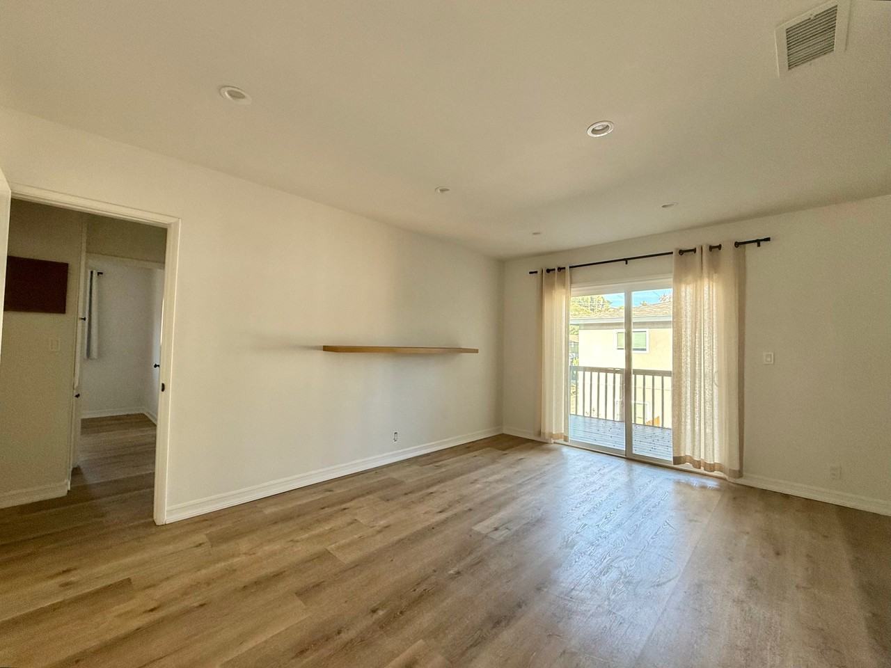 3819 Park Pl #20 - Photo 2 of 19