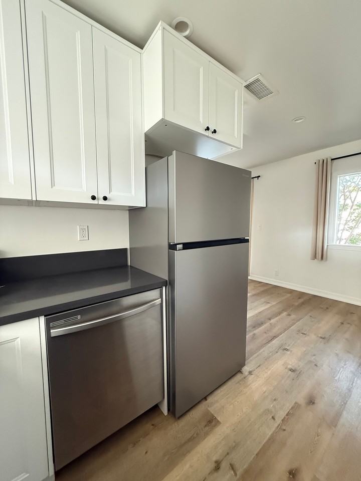 3819 Park Pl #20 - Photo 7 of 19