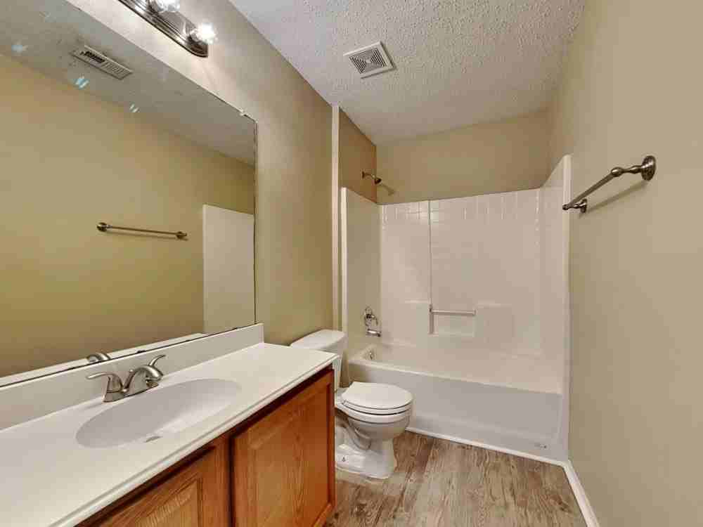 7205 Silktree Ct - Photo 7 of 19