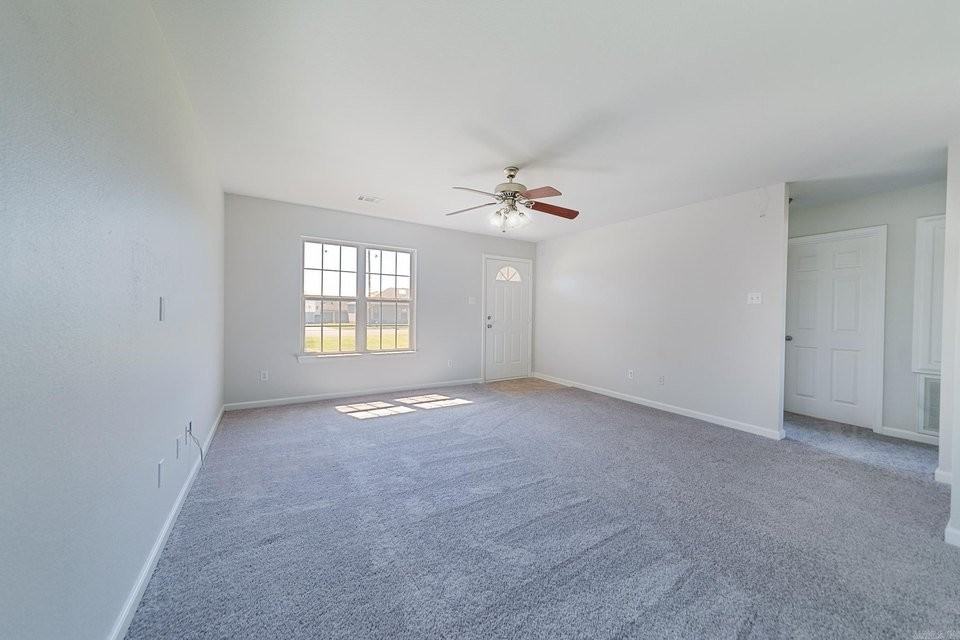 2308 Red Baron Dr - Photo 5 of 19