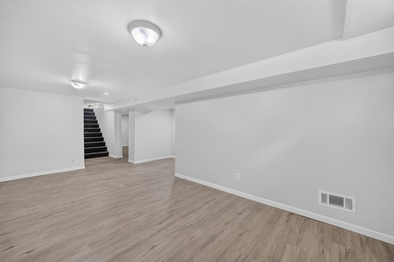 609 N Elm Ave - Photo 7 of 13