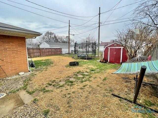 1443 Pool St - Photo 3 of 13