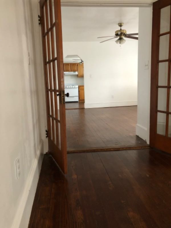 322 Central St - Photo 4 of 16